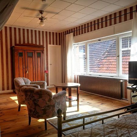 Bed and Breakfast Am Lindenplatz Crinitz Zewnętrze zdjęcie